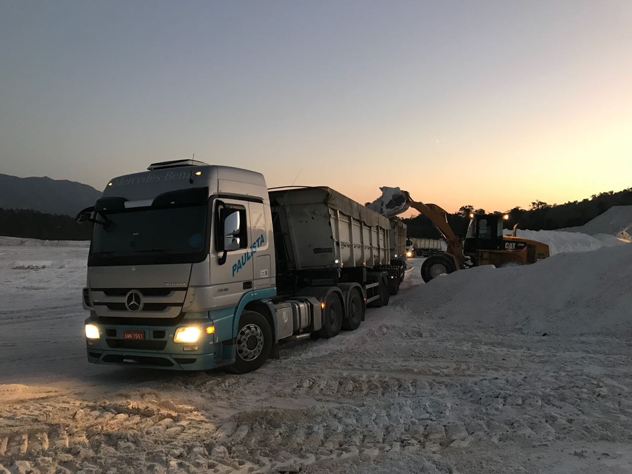 WhatsApp Image 2019-10-23 at 22.42.48.jpeg